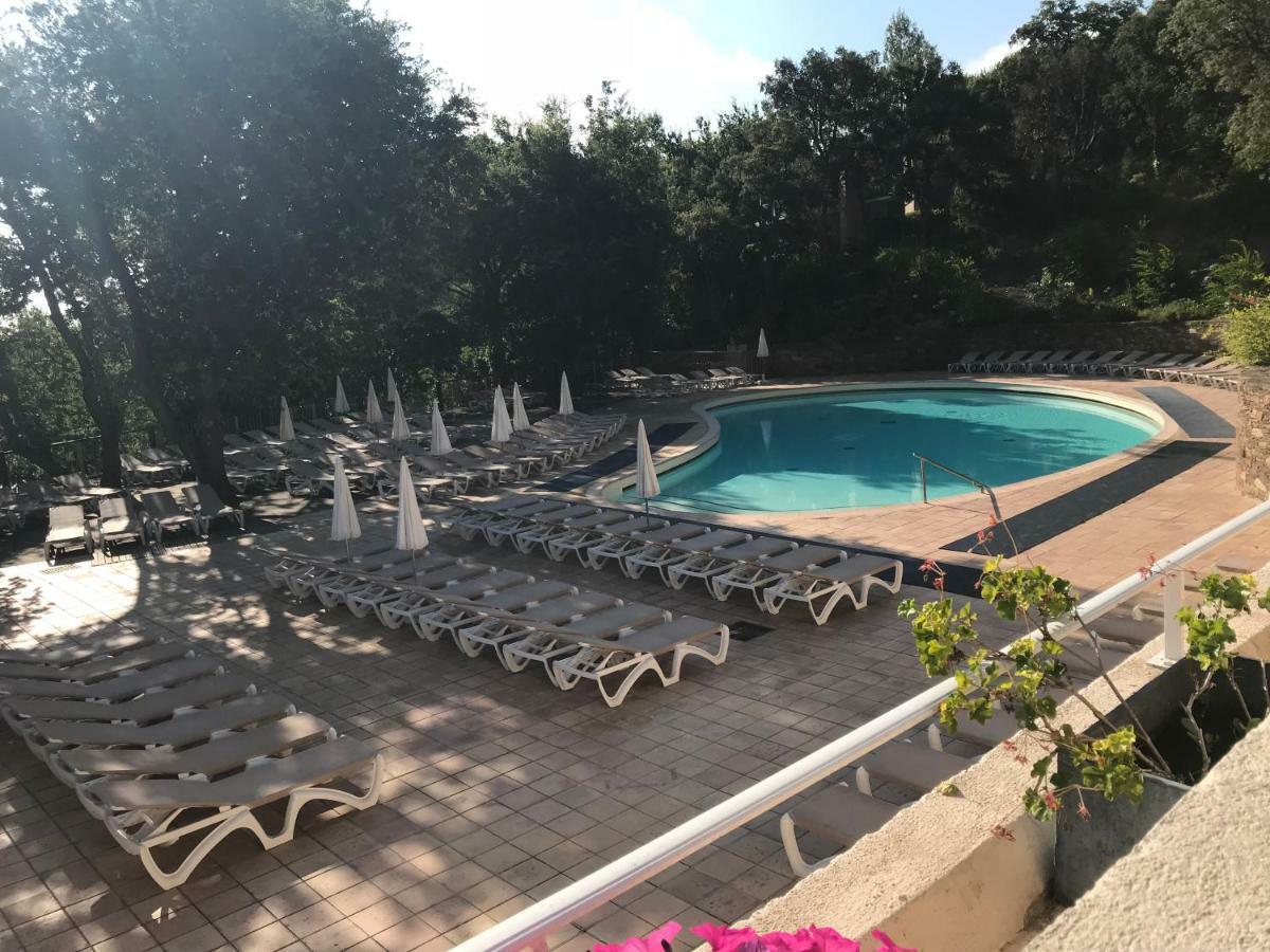 Appartamento Les Restanques De Saint-Tropez Grimaud Esterno foto